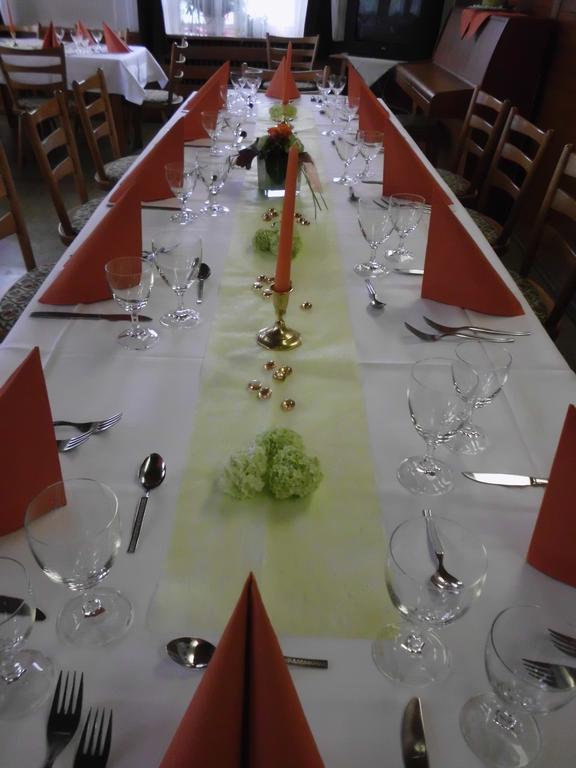 Gasthaus Finken Oppenau Bagian luar foto